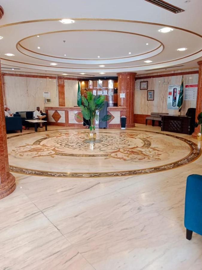 Sky View Hotel, Madinah Medyna Zewnętrze zdjęcie