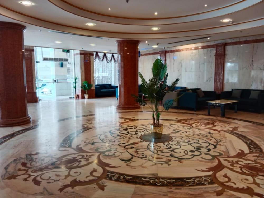 Sky View Hotel, Madinah Medyna Zewnętrze zdjęcie
