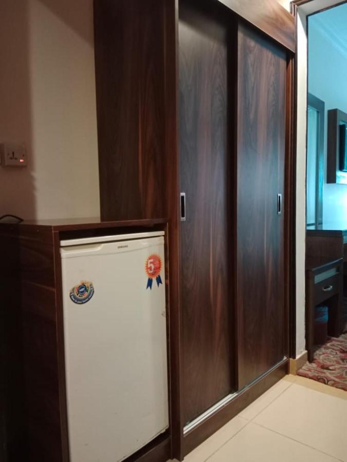 Sky View Hotel, Madinah Medyna Zewnętrze zdjęcie
