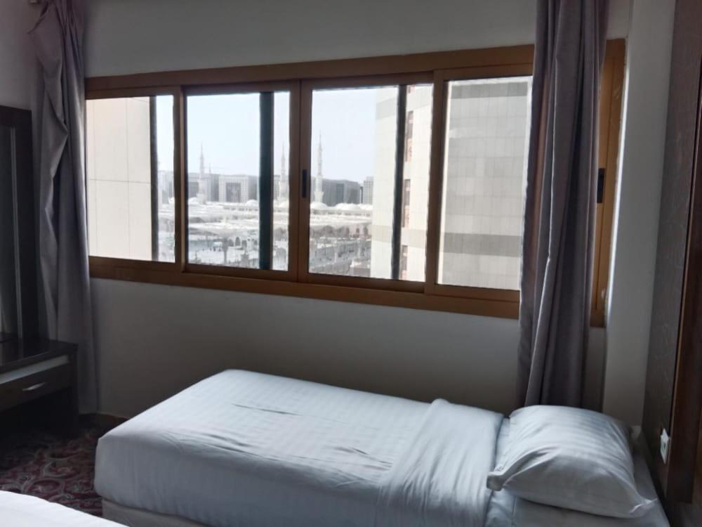 Sky View Hotel, Madinah Medyna Zewnętrze zdjęcie