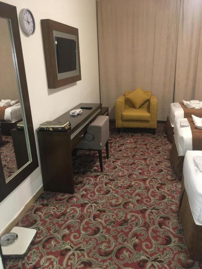 Sky View Hotel, Madinah Medyna Zewnętrze zdjęcie
