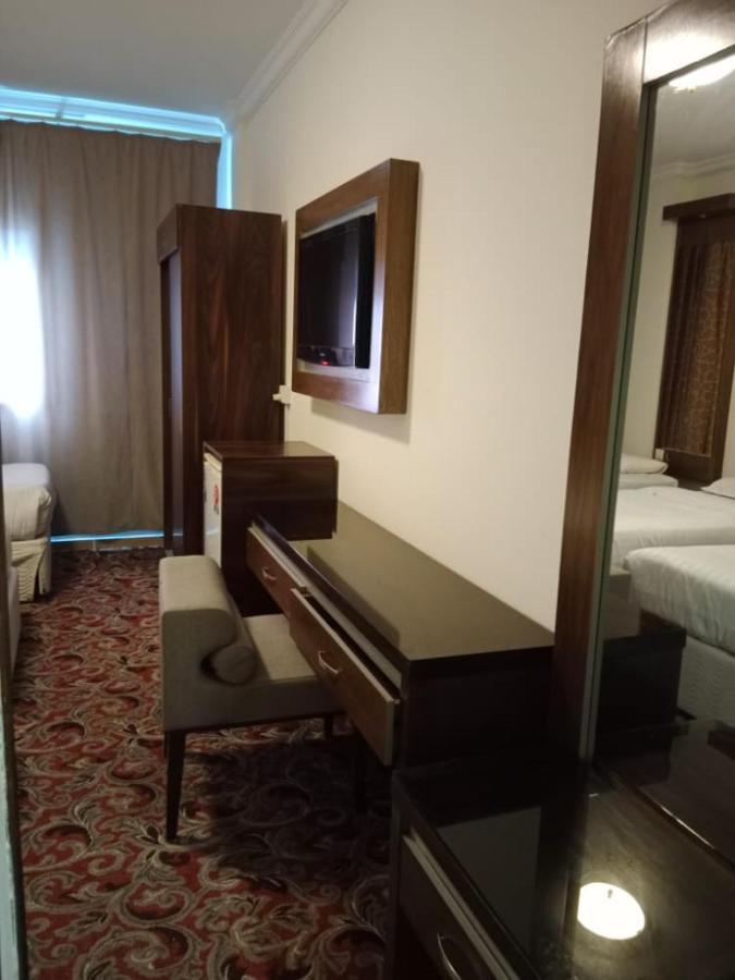 Sky View Hotel, Madinah Medyna Zewnętrze zdjęcie