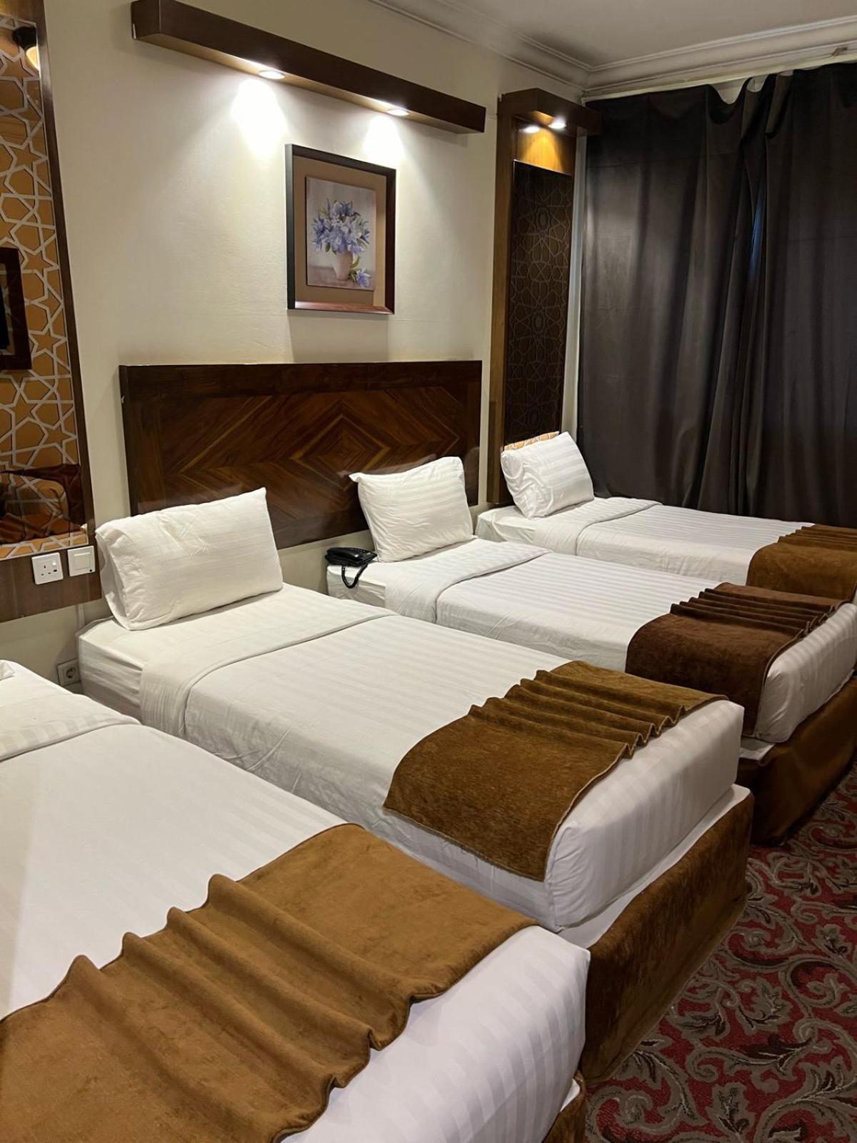 Sky View Hotel, Madinah Medyna Zewnętrze zdjęcie
